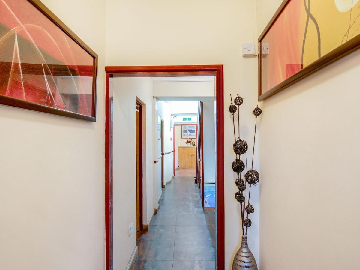 Lovely Studio In London With Patio Luaran gambar